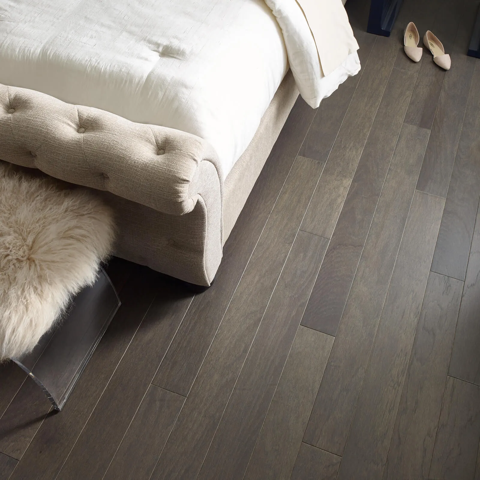Northington-Smooth-2W747-05054-Greystone-Urban-Glamour-Wood-Detail-V